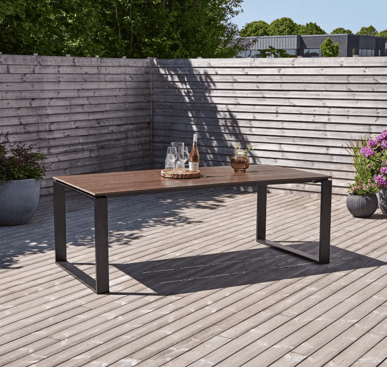 Rudas sodo stalas 210×100 cm