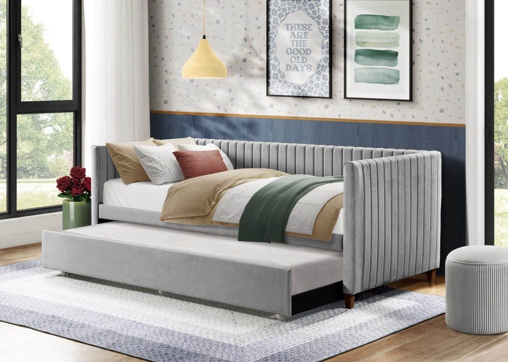 frc deline lova FSV01 06 maksobaldai