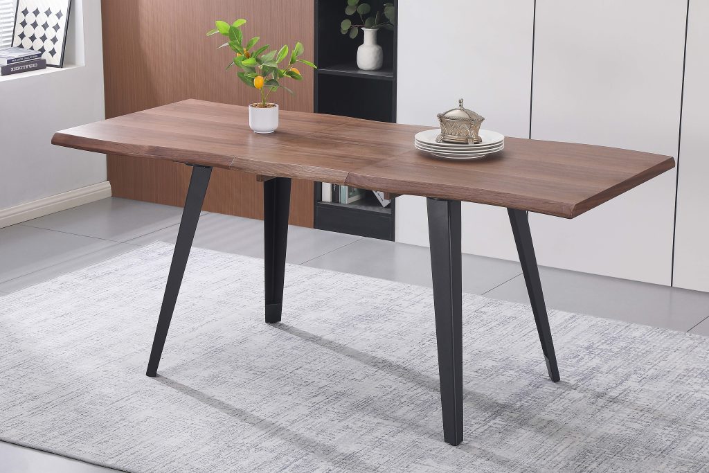 BENJAMIN išskleidžiamas stalas (Walnut)